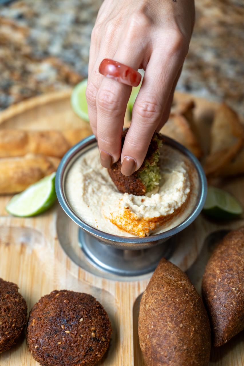 Falafel con hummus